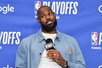 LeBron James vuelve a deshojar la margarita.