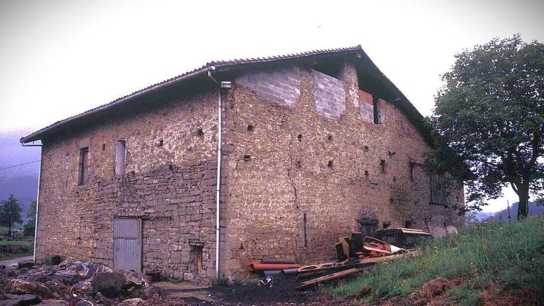 Zuiako baserri bat