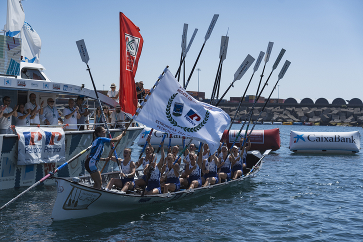 Amaia Eguren, Euskotren Ligako bere lehen bandera astintzen.