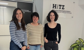 Amaia Murillo, Olatz Perez de Viñaspre eta Naiara Perez ikertzaileak (ezkerretik eskubira).)