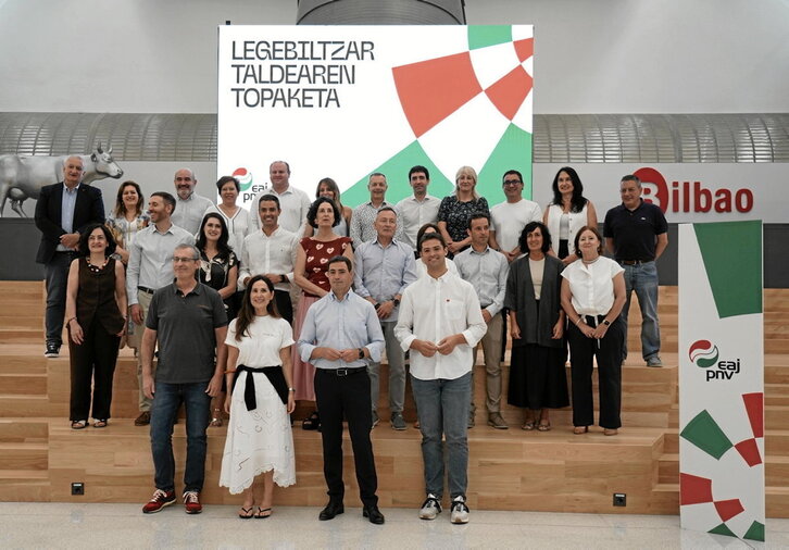 El grupo parlamentario del PNV se reunió ayer en Bilbo.