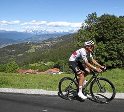 Del Toro Plateau de Solaison igotzen, azken Alpes-Rhone-Auvergne Tourrean.