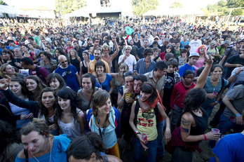 2011ko EHZ, besta giroa nagusi.