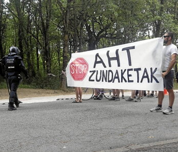 AHTren kontrako protestak Altsasun.