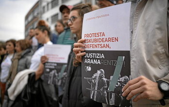 Iker Aranaren kasua salatzeko martxoan egindako mobilizazio baten argazkia.