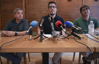 Los representantes de Sentimiento Verde, en su reciente comparecencia ante los medios.