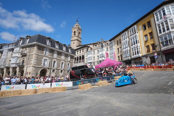 Bajada de goitiberas, este jueves en Gasteiz.