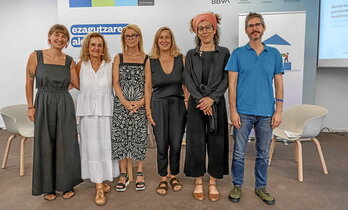 Gobernantza feministari buruzko udako ikastaroan parte hartu zuten adituak.