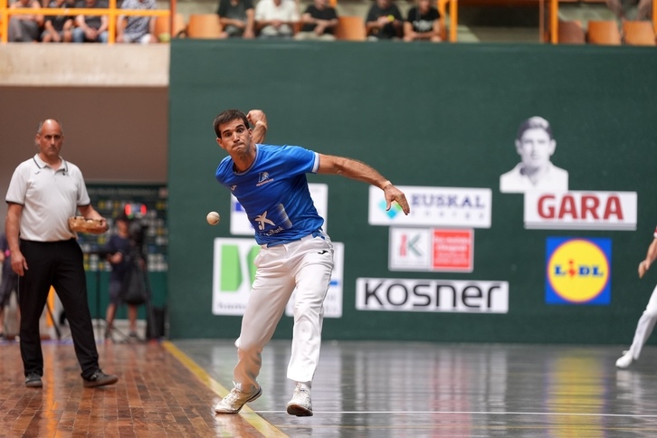 Zabaleta fue de menos a más en el Ogueta de Gasteiz.
