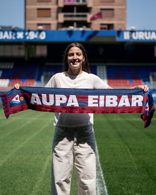 Carvajal regresa a la Liga F de la mano del Eibar.
