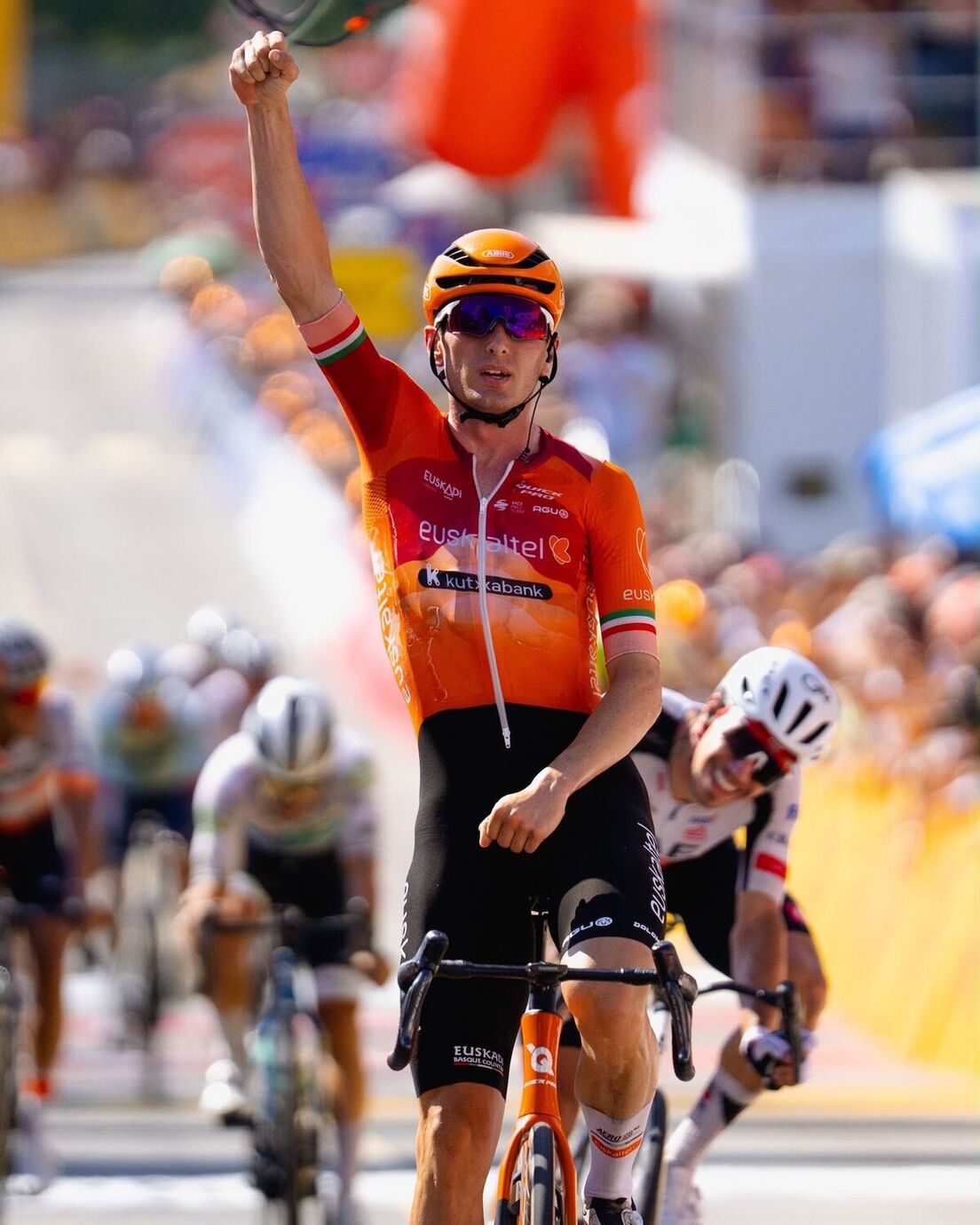 Xabier Isasa, triufante en la sexta etapa de la «Grandísima».