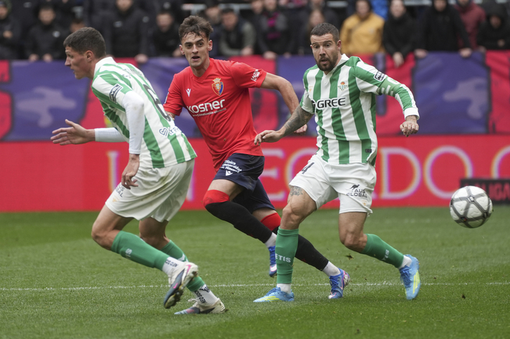 La clarividencia de Aimar será clave para un equipo que jugará replegado.