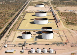 Imagen de archivo de las instalaciones de la refinería Big Spring, en Texas.