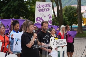 Rueda de prensa de Bilboko Konpartsak para presentar sus protocolos contra las agresiones.