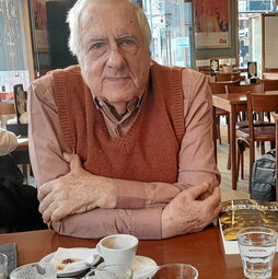 Ricardo Capelli, amigo de Carlos Mugica, recogió en un libro los años compartidos con el fundador del Movimiento de Sacerdotes del Tercer Mundo.