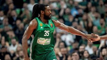 Kenneth Faried, con la camiseta de Panathinaikos.