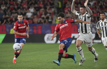 Dubasin y Moro, dos de los que podrían entrar en el once titular.