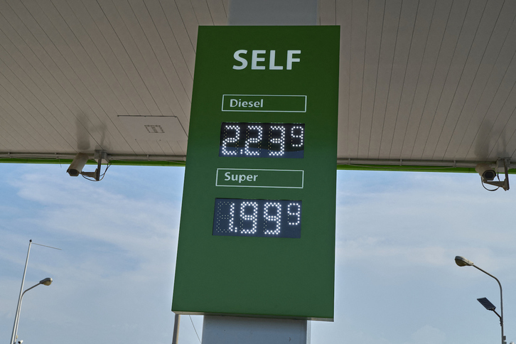 Diesela gora eta gora, gasolina egonkor.
