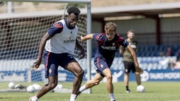 Rockson Yeboah ha sido la gran novedad del entrenamiento de Osasuna.
