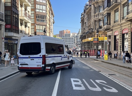 Un total de 14 personas han sido detenidas en Bilbo acusadas de desórdenes públicos.