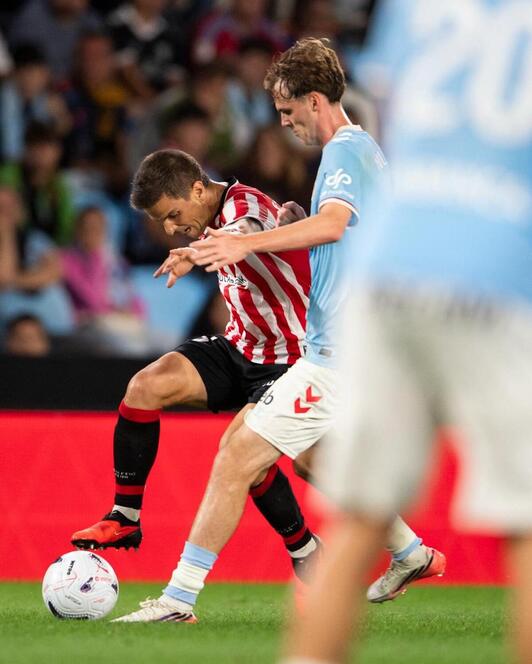 Ruiz de Galarreta ha protagonizado un debut en esta liga por todo lo alto.