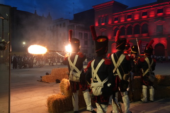 recreación histórica del asalto y destrucción de Donostia.