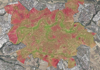 Mapa de temperatura del suelo en Iruñea, con las zonas más afectadas en rojo.