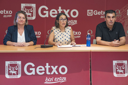 La alcaldesa de Getxo, Amaia Agirre ha comparecido este sábado antes los medios de comunicación.