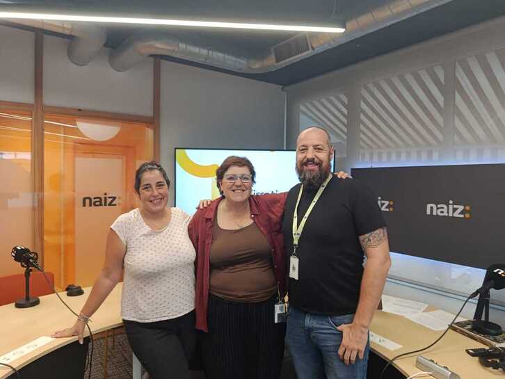 Nerea Etxaniz, Elena Rosales eta Jon Ander Galarraga Gipuzkoa Solidarioko kideak
