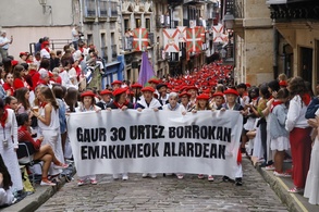 Treinta años, treinta pasos en el camino hacia unas fiestas en igualdad