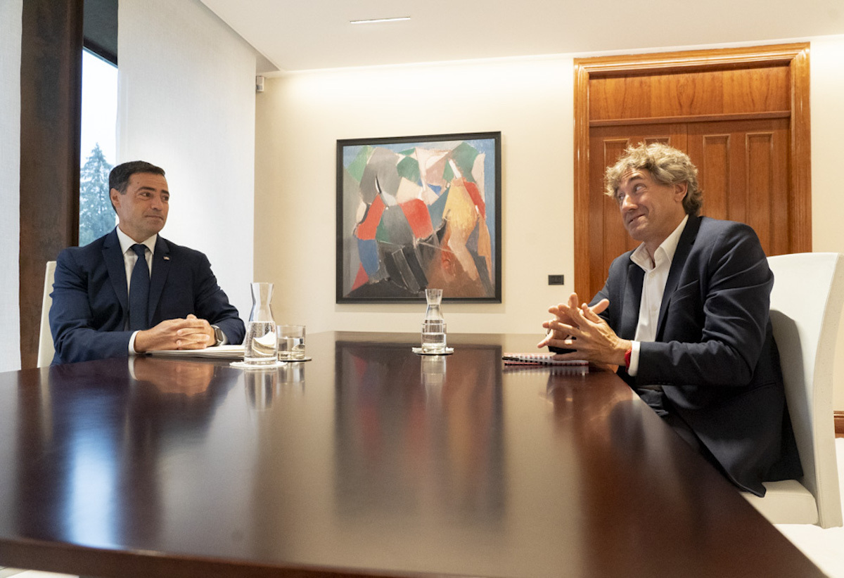 Imanol Pradales y Eneko Andueza. (Raúl BOGAJO/FOKU)
