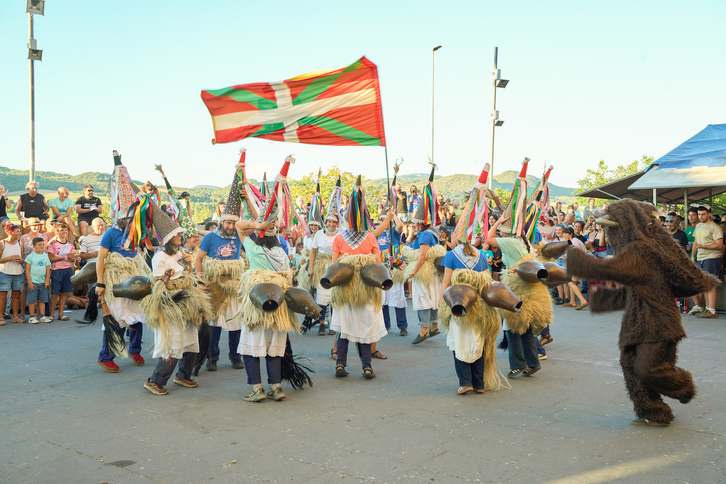 Fiesta de apoyo a Euskal Udalekuak, el pasado 29 de agosto en Bernedo.
