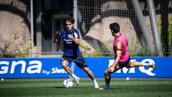 La baja de Aramburu por sanción abre la puerta a la titularidad de Héctor Fort.