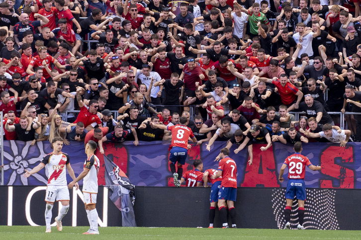 Los rojillos han celebrado como posesos el 1-0 de Budimir, pero no han podido conservar su renta.