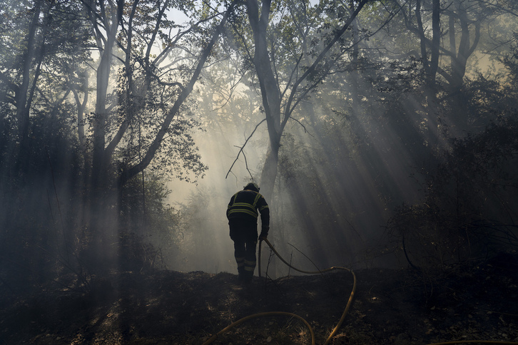 Imagen de archivo de un bombero.