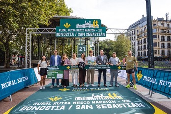 La presentación ha tenido lugar en el Boulevard, punto de salida y llegada de la prueba.