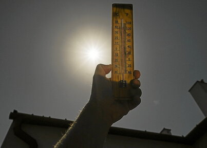 Un termómetro marca más de 40°C en la localidad polaca de Rzeszow.