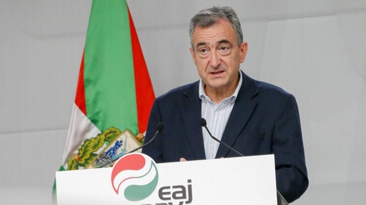 Aitor Estebanek bideo baten bidez egin ditu adierazpenok.