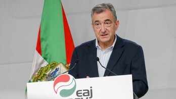 Aitor Estebanek bideo baten bidez egin ditu adierazpenok.