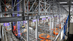Ulma Handling Systems enpresa ingeniaritza intralogistiko integralean espezializatuta dago.