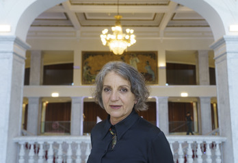 La ecóloga Sandra Myrna Díaz, en el teatro Victoria Eugenia, en Donostia.