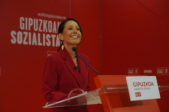 Azahara Domínguez ha comparecido en la sede del PSE en Donostia.