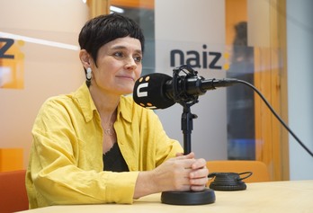 Etxebizitza larrialdiaz aritu da Garbiñe Aranburu NAIZ Irratian.