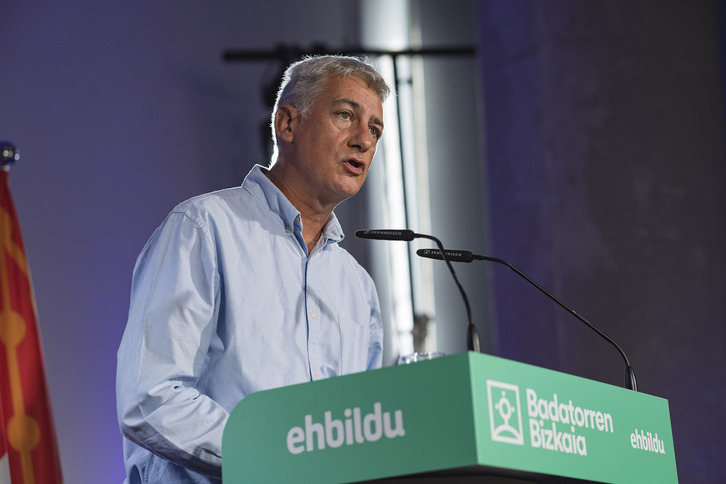 Oskar Matute, durante la presentación de los candidatos de EH Bildu en Bizkaia.