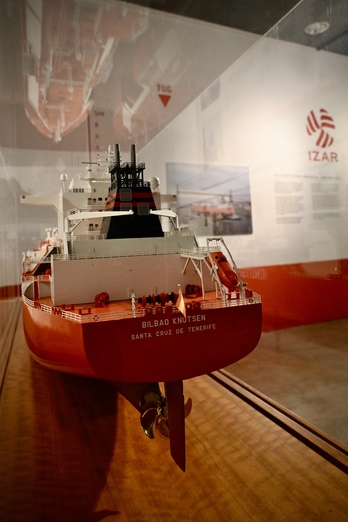 Maqueta del Bilbao Knutsen, que todavía sigue en activo.