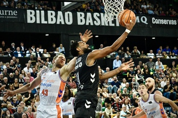 Darrun Hilliard ha vuelto a las canchas y ha anotado 15 puntos.