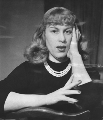 Roberta Cowell, 1954ko irudi batean.