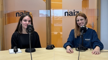 Amaia Arbeo eta Maddi Urruzuno, Ernai Gazte antolakundeko bozeramaile berriak, NAIZ Irratian.