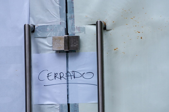 Local comercial cerrado en Donostia.