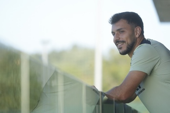 Aitor Paredes en las instalaciones de Lezama.